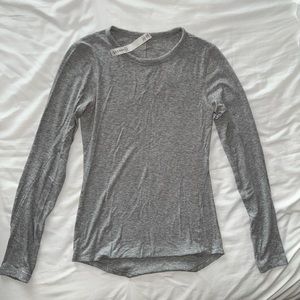 Lululemon long sleeve shirt
